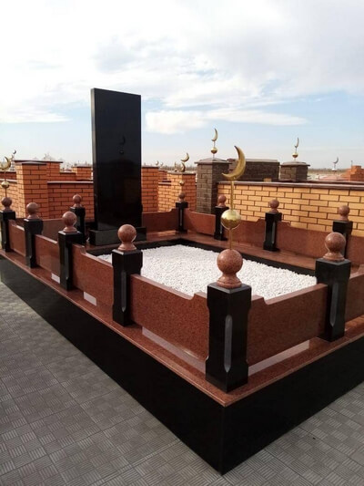 Мемориальные комплексы на могилу