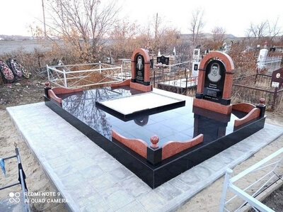 Мемориальные комплексы на могилу